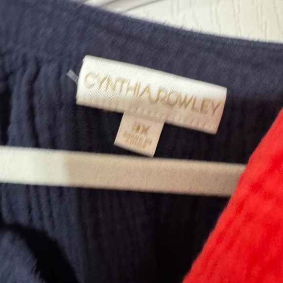 Pair of Cynthia Rowley Cotton Blouses - Picture 2 of 2